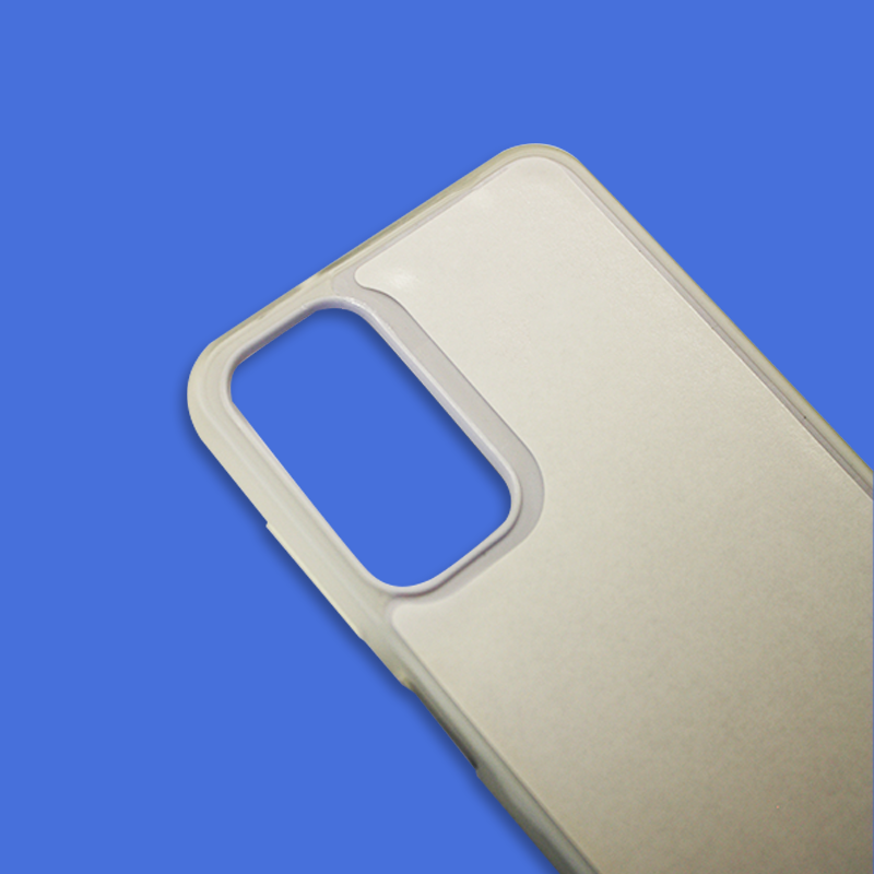 Coque sublimation 2D TPU pour Samsung Galaxy M80S, M60S, M51 M40, M31, M23, M13, M12, M10, M01. La plaque arrière en aluminium dédiée à la sublimation permet la personnalisation de la coque.